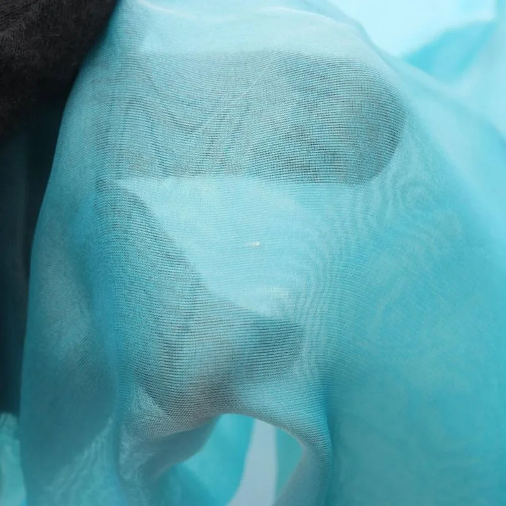 Louis Vuitton Scarf LV Logo Silk - Picture 5 of 8